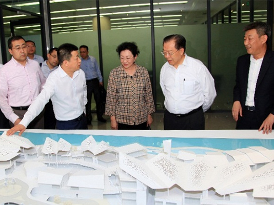  Zhang Xuewu, Chairman of China National Travel Service Group Corporation, Visited Sanya International Duty-Free City with His Delegation